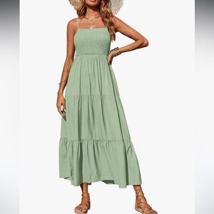 Elegant Green Maxi Dress